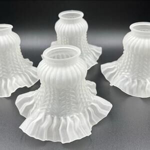 Vintage Set Of 4 Frosted Glass Ruffled Lamp Shades